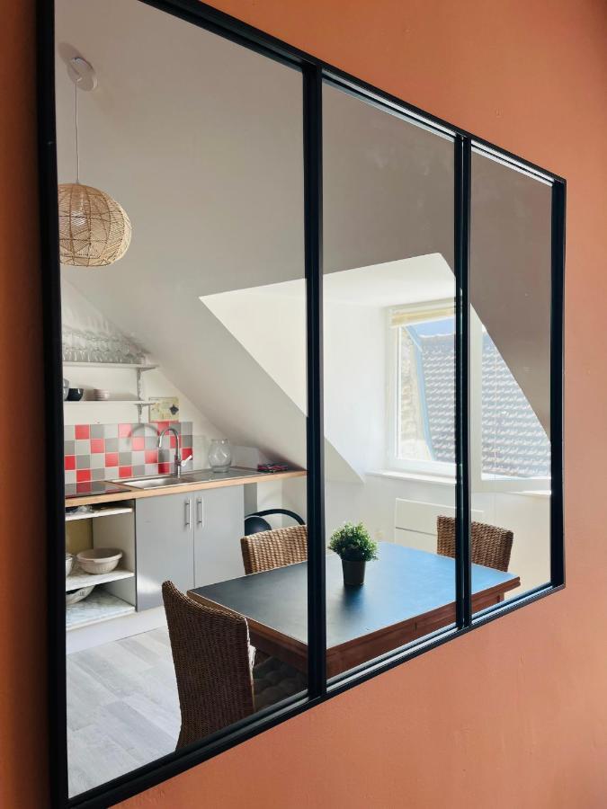 Appartement Cosy En Coeur De Vieille Ville 볼로뉴쉬르메르 외부 사진
